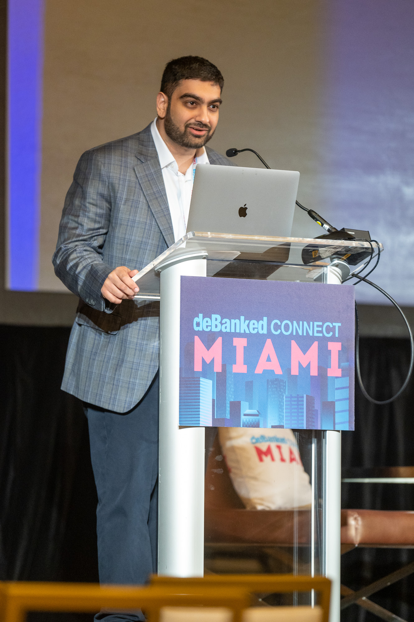 deBanked CONNECT MIAMI 2022